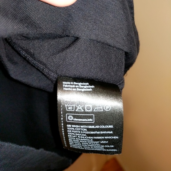 H&M Button Down Shirt - Regular Fit - Black - XL - Picture 4 of 5